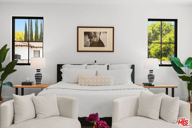 4153 Vantage Avenue, Studio City, CA 91604