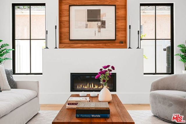 4153 Vantage Avenue, Studio City, CA 91604