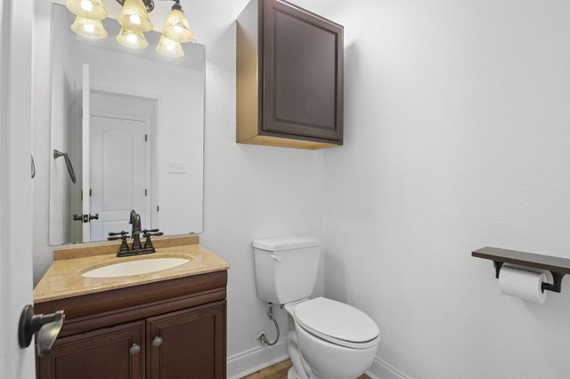 5533 Spring Ridge Drive, Watauga, TX 76137