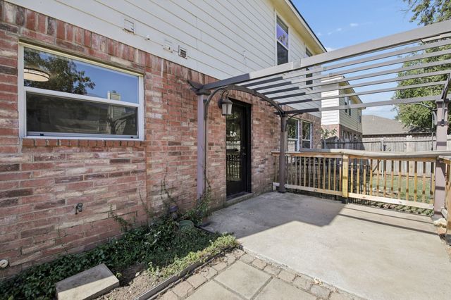 5533 Spring Ridge Drive, Watauga, TX 76137
