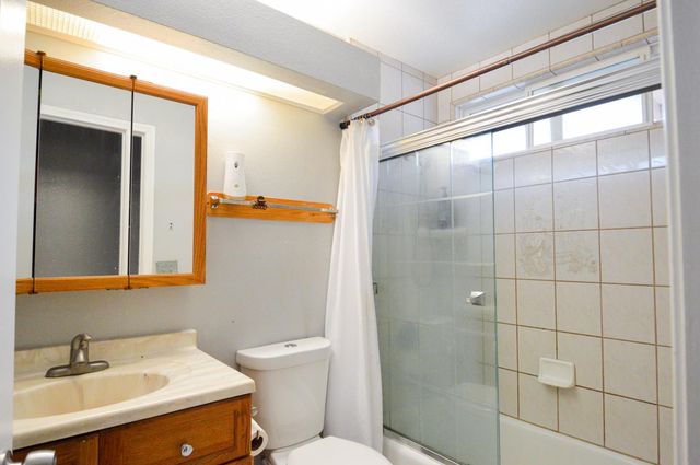 4561 Tidewind Dr, Sacramento, CA 95838