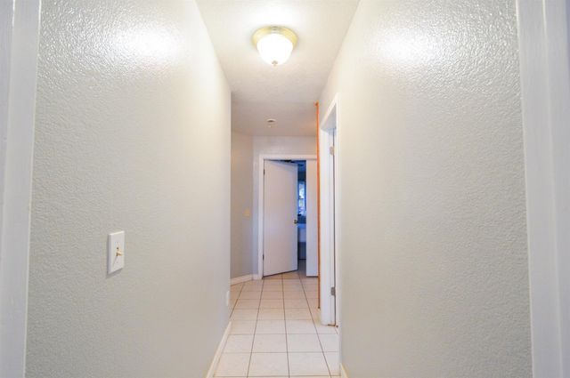 4561 Tidewind Dr, Sacramento, CA 95838