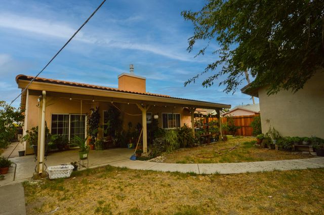 4561 Tidewind Dr, Sacramento, CA 95838