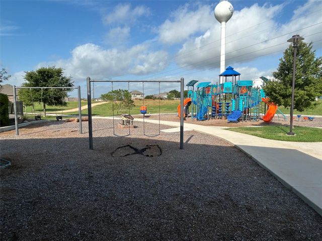 154 Tailwind DR, Kyle, TX 78640