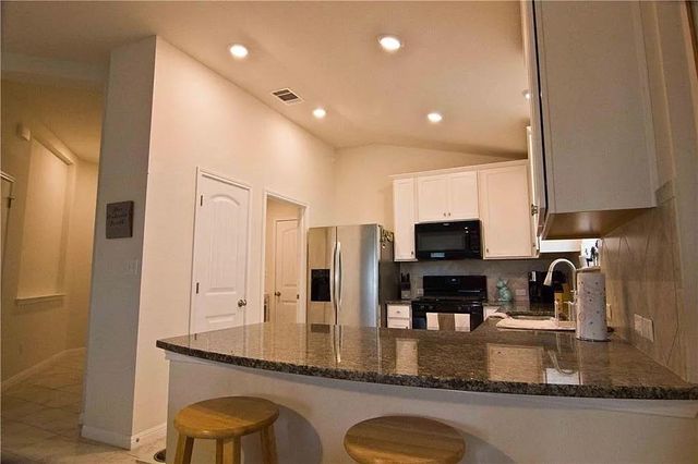154 Tailwind DR, Kyle, TX 78640