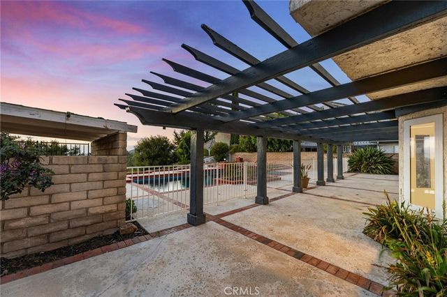 223 Quails Trail, Thousand Oaks, CA 91361
