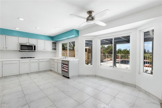 223 Quails Trail, Thousand Oaks, CA 91361