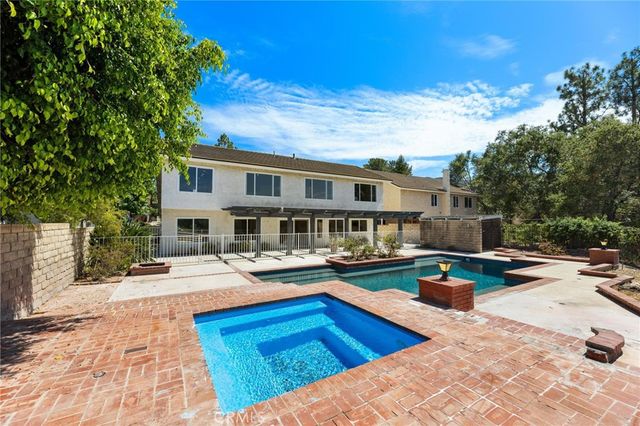 223 Quails Trail, Thousand Oaks, CA 91361