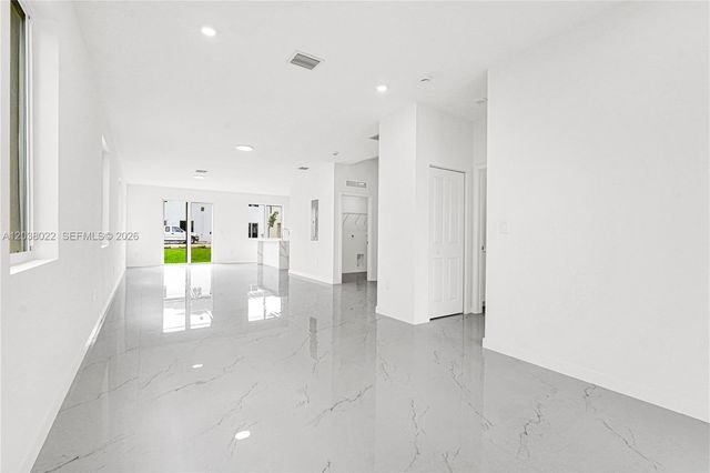 22505 SW 125th Avenue, Miami, FL 33170