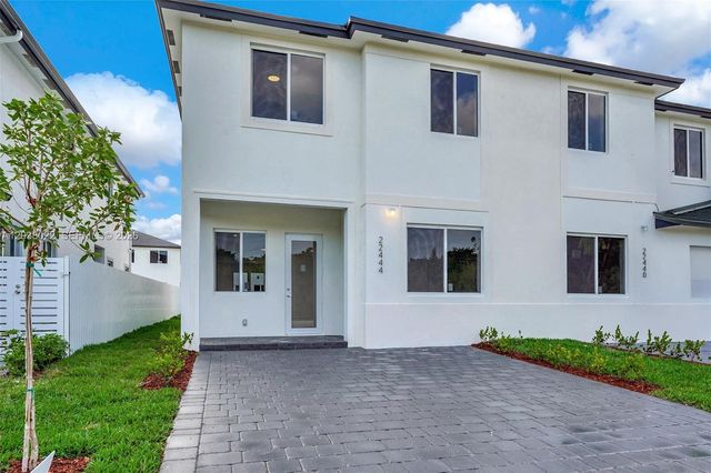 22505 SW 125th Avenue, Miami, FL 33170