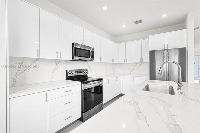 22505 SW 125th Avenue, Miami, FL 33170