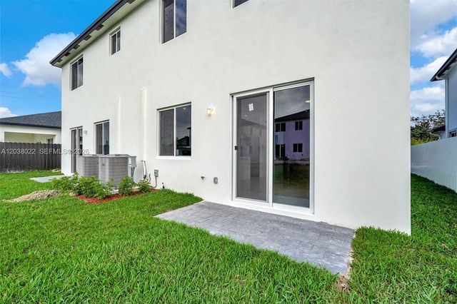 22505 SW 125th Avenue, Miami, FL 33170