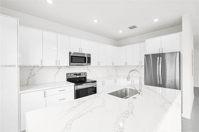 22505 SW 125th Avenue, Miami, FL 33170