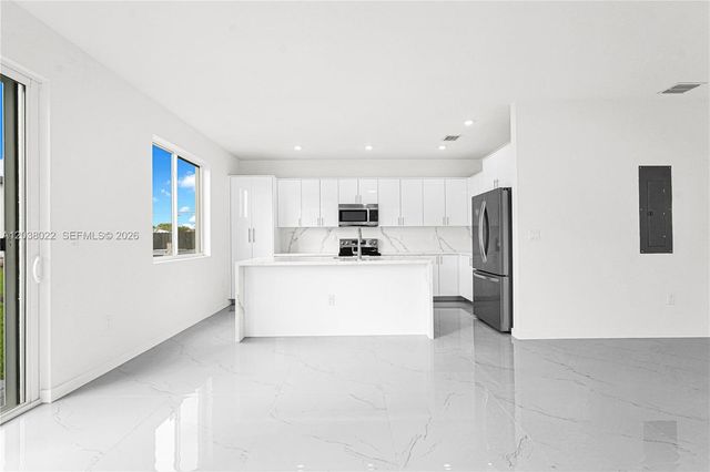 22505 SW 125th Avenue, Miami, FL 33170