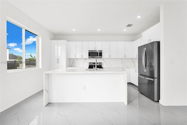 22505 SW 125th Avenue, Miami, FL 33170
