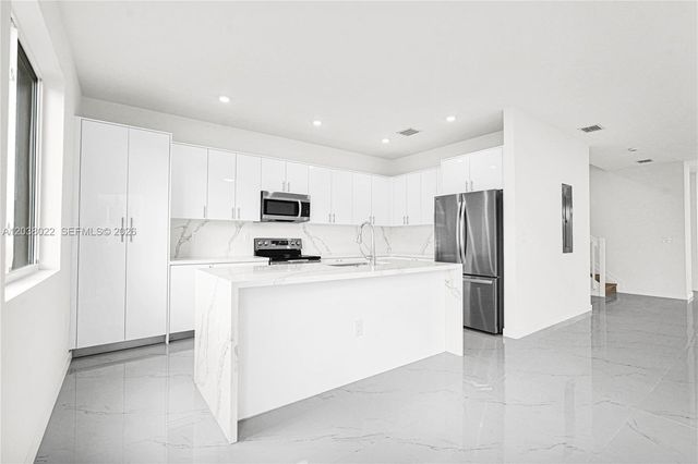 22505 SW 125th Avenue, Miami, FL 33170