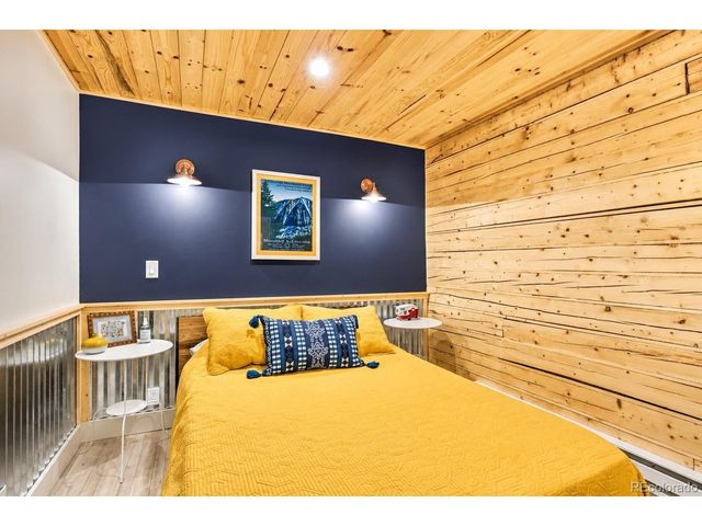 467 Nuthatch Dr, Alma, CO 80420