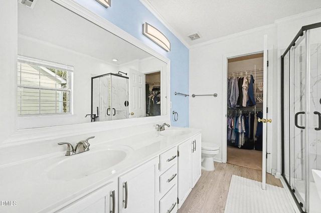 215 Trailview Drive, Cary, NC 27513