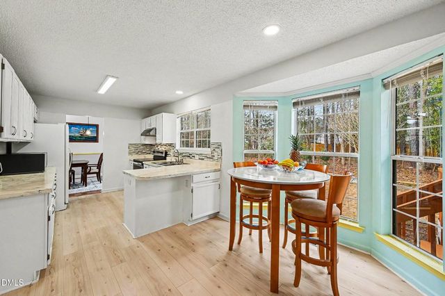 215 Trailview Drive, Cary, NC 27513