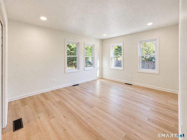 44 Hard Street 2, New Haven, CT 06515