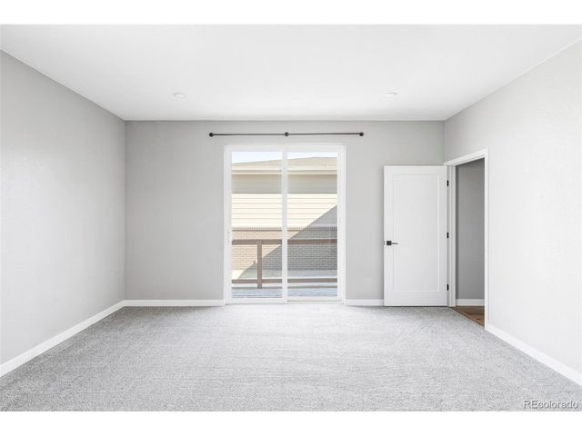 49447 Antelope Dr E, Bennett, CO 80102