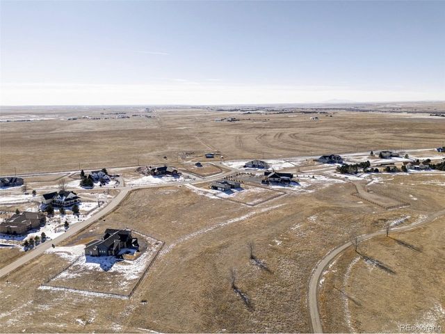 49447 Antelope Dr E, Bennett, CO 80102