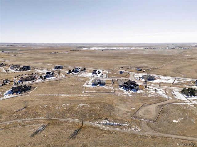 49447 Antelope Dr E, Bennett, CO 80102