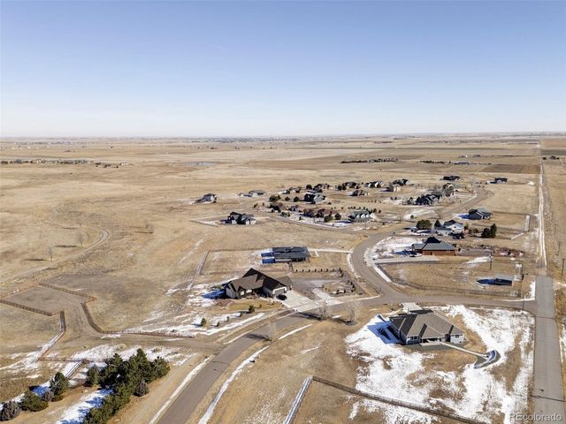 49447 Antelope Dr E, Bennett, CO 80102