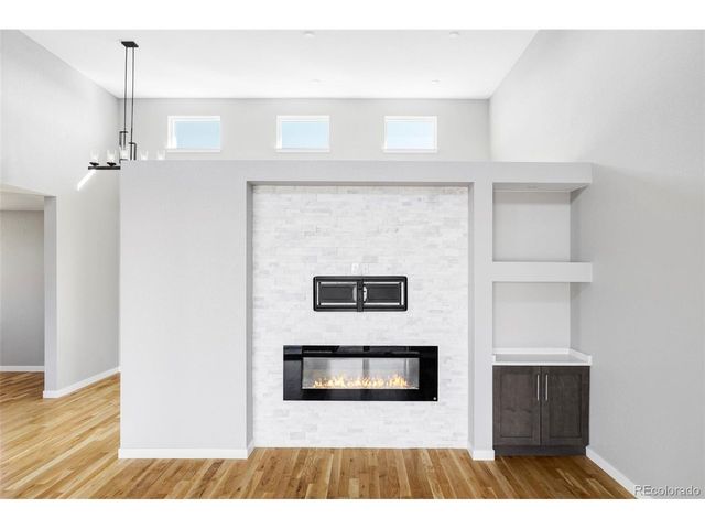 49447 Antelope Dr E, Bennett, CO 80102