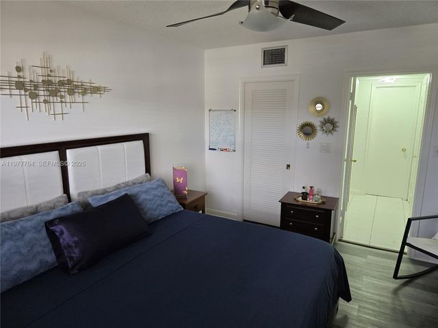 6560 Winfield Blvd 205, Margate, FL 33063