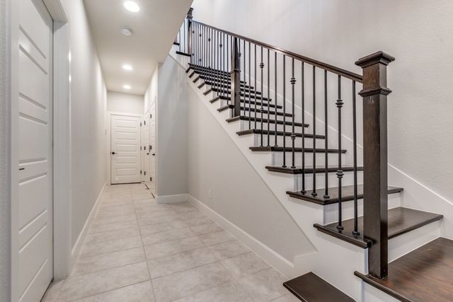 8202 Laflin Lane, Dallas, TX 75231