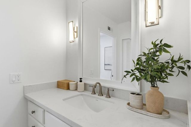 2260 Constitution Drive, San Jose, CA 95124