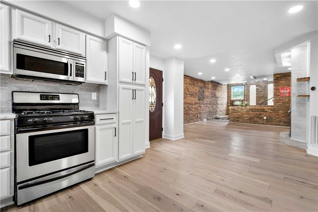 2128 Merriman Way, South Side, PA 15203