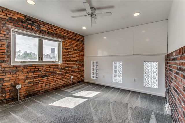 2128 Merriman Way, South Side, PA 15203