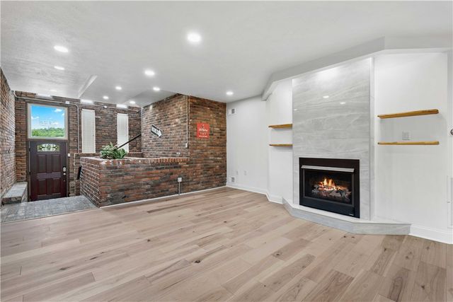 2128 Merriman Way, South Side, PA 15203