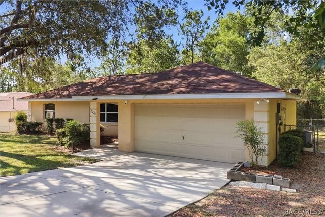3220 E Rogers Street, Inverness, FL 34453