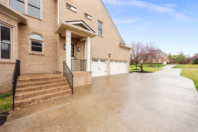 9511 Wexcroft Dr, Brentwood, TN 37027