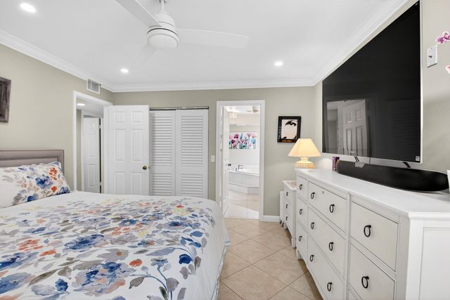 75 Venetian Drive A-2, Delray Beach, FL 33483