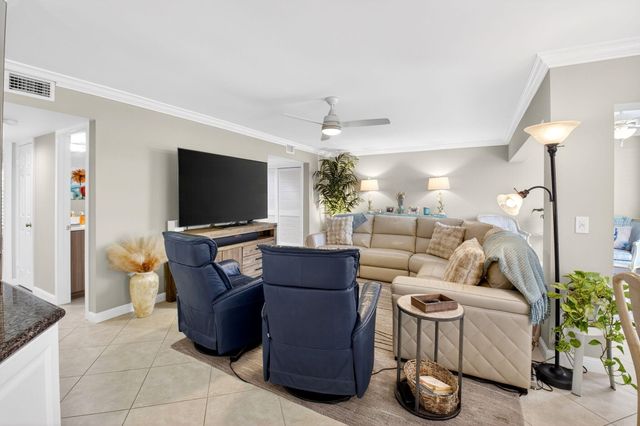 75 Venetian Drive A-2, Delray Beach, FL 33483