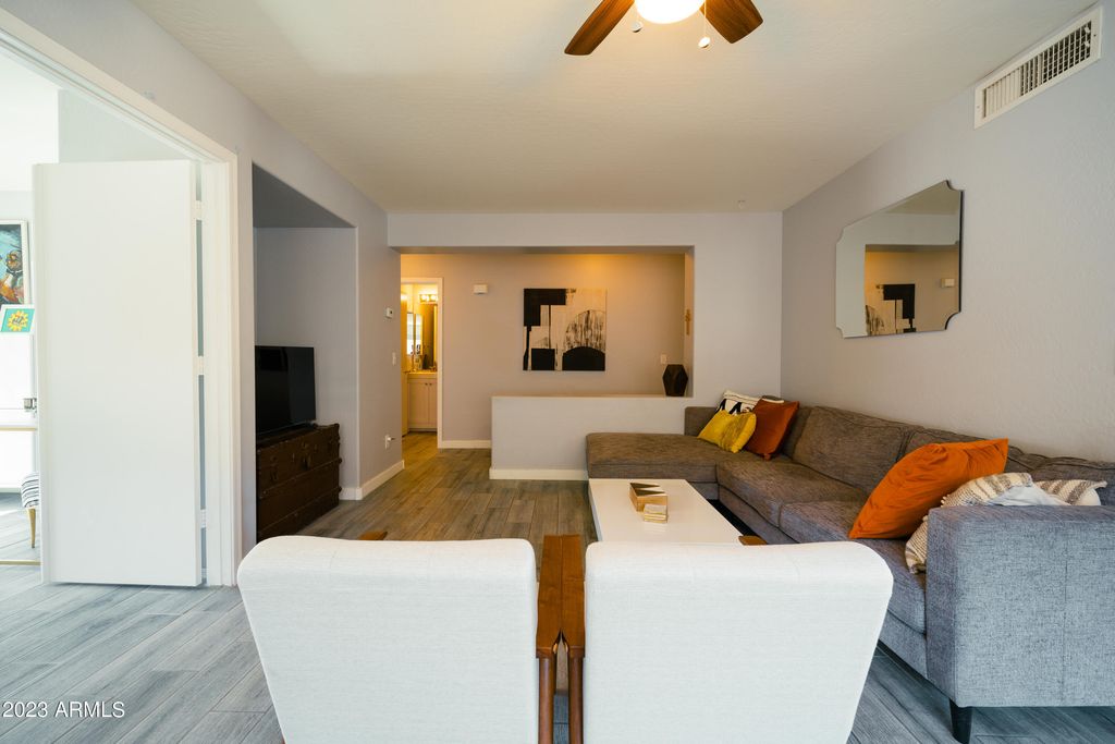 88 E LUPINE Place, San Tan Valley, AZ 85143 — photo 5