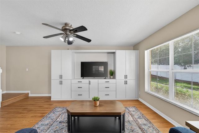 203 PENMARK STONE PLACE, Valrico, FL 33594