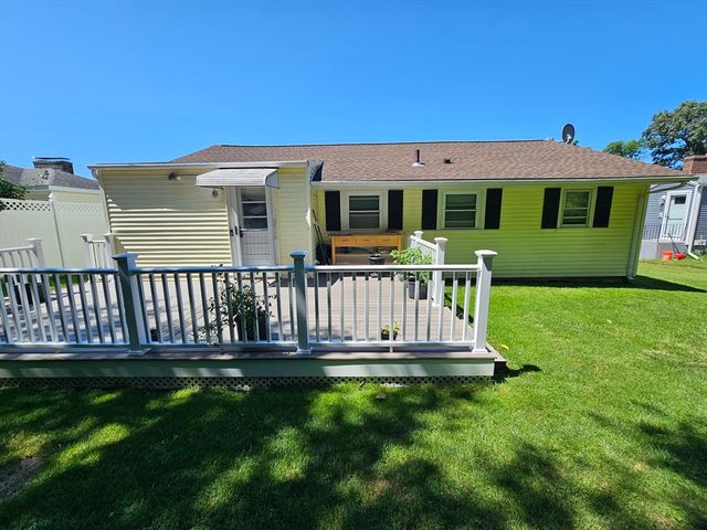 10 Marmion Ave, Worcester, MA 01606