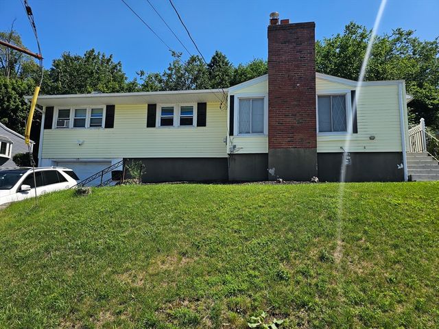 10 Marmion Ave, Worcester, MA 01606