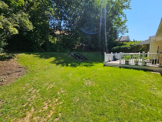 10 Marmion Ave, Worcester, MA 01606