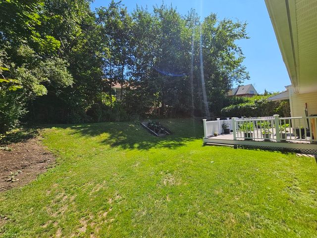10 Marmion Ave, Worcester, MA 01606