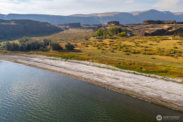 605 NW 23 Road, Soap Lake, WA 98851