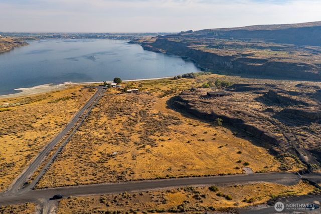 605 NW 23 Road, Soap Lake, WA 98851