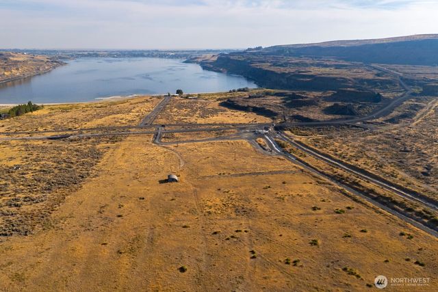 605 NW 23 Road, Soap Lake, WA 98851