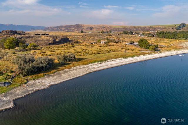 605 NW 23 Road, Soap Lake, WA 98851