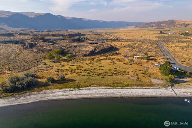 605 NW 23 Road, Soap Lake, WA 98851